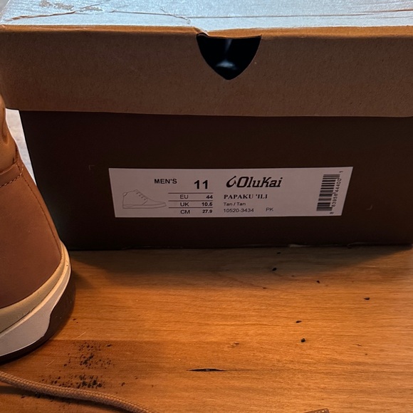 OluKai Men's Tan PAPAKU ‘ILI Boots - Picture 8 of 9